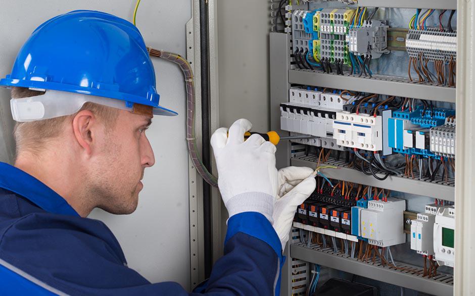 cherche électricien pas cher Saint-Michel-sur-Orge